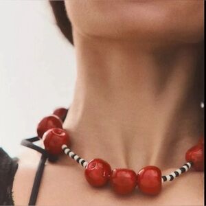 Chic Red and Black Beaded Necklace